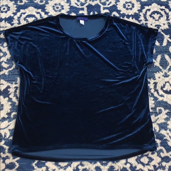 Simply Styled Tops - Blue Velvet top!